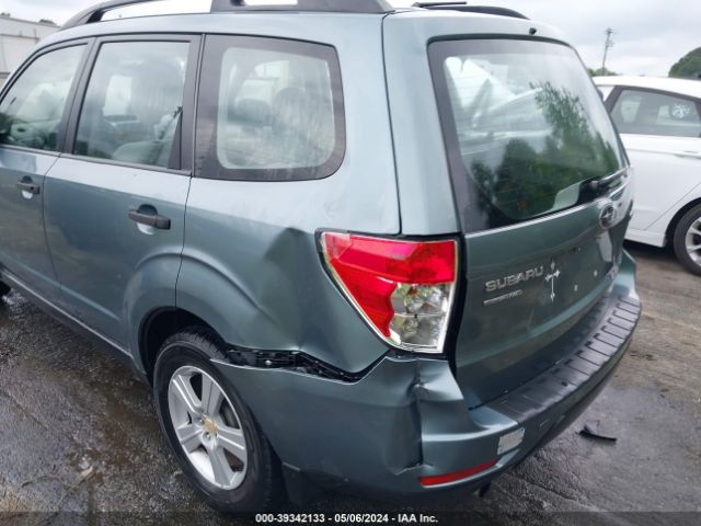 Photo 5 VIN: JF2SHBBC1BH702578 - SUBARU FORESTER 