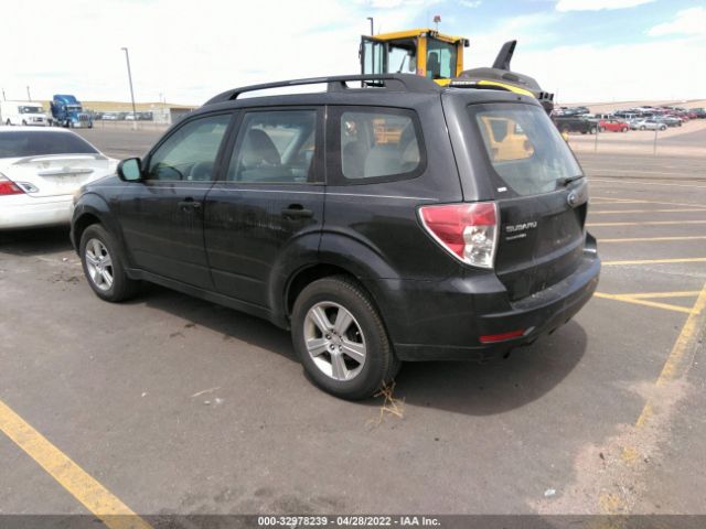 Photo 2 VIN: JF2SHBBC9BH702831 - SUBARU FORESTER 