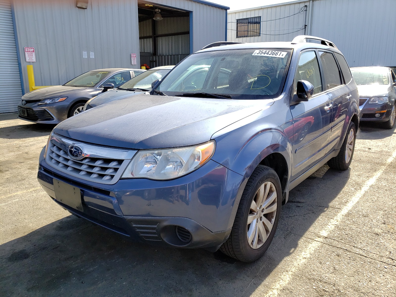 Photo 1 VIN: JF2SHBCC8CH418722 - SUBARU FORESTER 2 