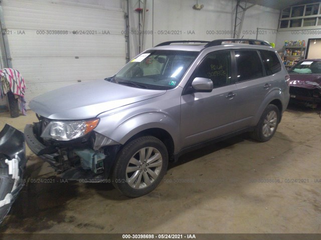 Photo 1 VIN: JF2SHBDC0CH445802 - SUBARU FORESTER 