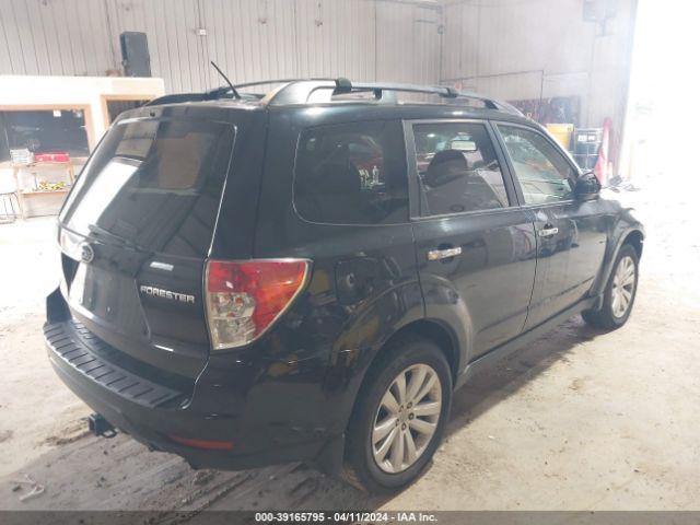 Photo 3 VIN: JF2SHBDC1CH441449 - SUBARU FORESTER 