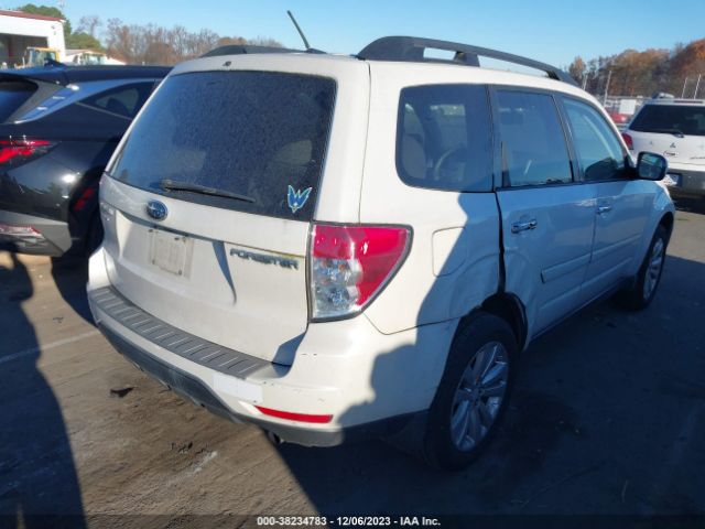 Photo 3 VIN: JF2SHBDC3BH713658 - SUBARU FORESTER 