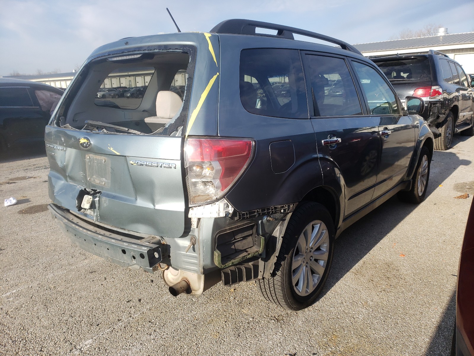 Photo 3 VIN: JF2SHBDC5CH416859 - SUBARU FORESTER 2 