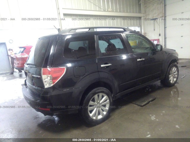 Photo 3 VIN: JF2SHBDC5CH452969 - SUBARU FORESTER 