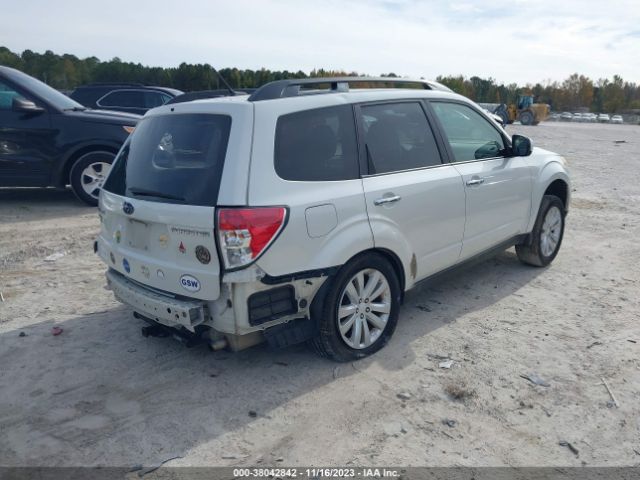 Photo 3 VIN: JF2SHBDC6CH419107 - SUBARU FORESTER 