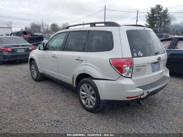 Photo 2 VIN: JF2SHBDC6CH448008 - SUBARU FORESTER 