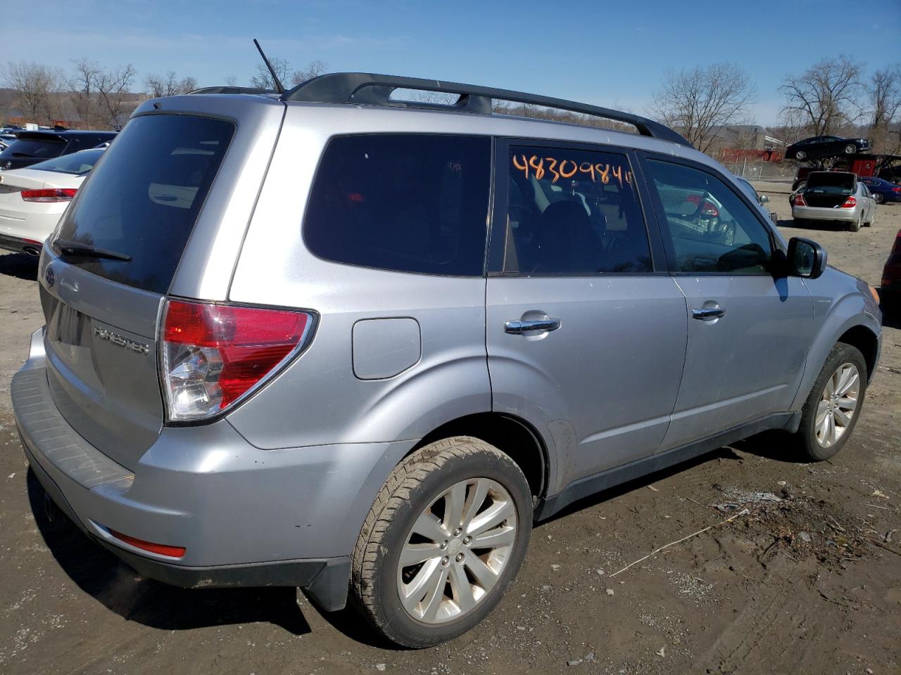 Photo 2 VIN: JF2SHBDC7CH452651 - SUBARU FORESTER 