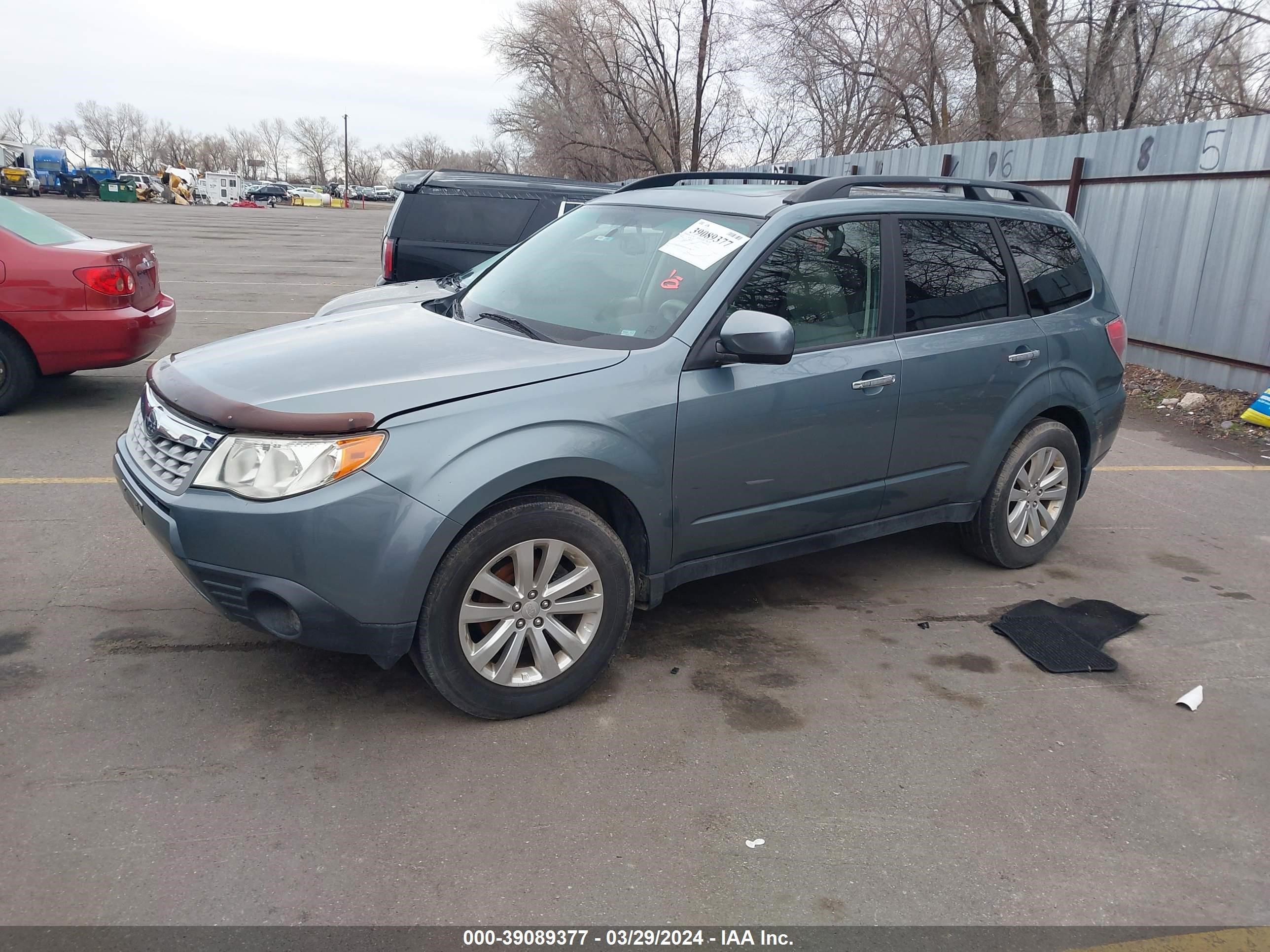 Photo 1 VIN: JF2SHBDCXCH441742 - SUBARU FORESTER 