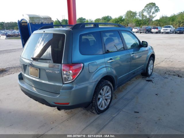 Photo 3 VIN: JF2SHBEC1CH429817 - SUBARU FORESTER 