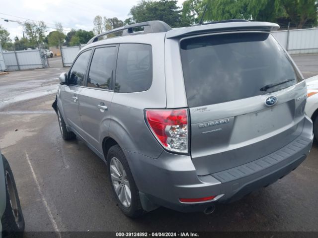 Photo 2 VIN: JF2SHBEC2BH774322 - SUBARU FORESTER 