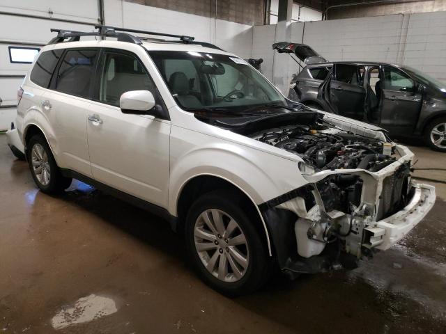 Photo 3 VIN: JF2SHBEC4CH429925 - SUBARU FORESTER 