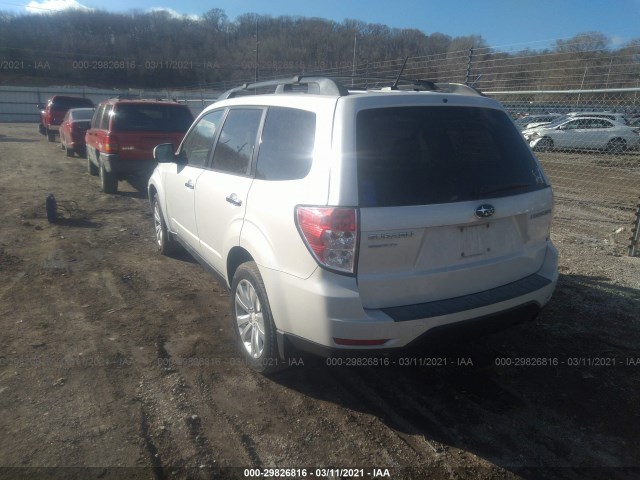 Photo 2 VIN: JF2SHBEC7BH747455 - SUBARU FORESTER 