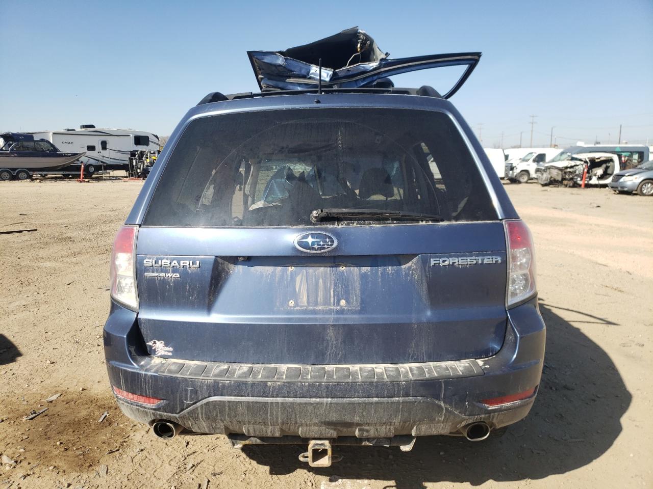 Photo 5 VIN: JF2SHBEC7BH769942 - SUBARU FORESTER 