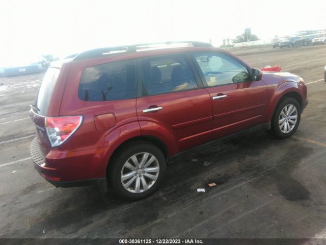 Photo 3 VIN: JF2SHBFC4CH412654 - SUBARU FORESTER 