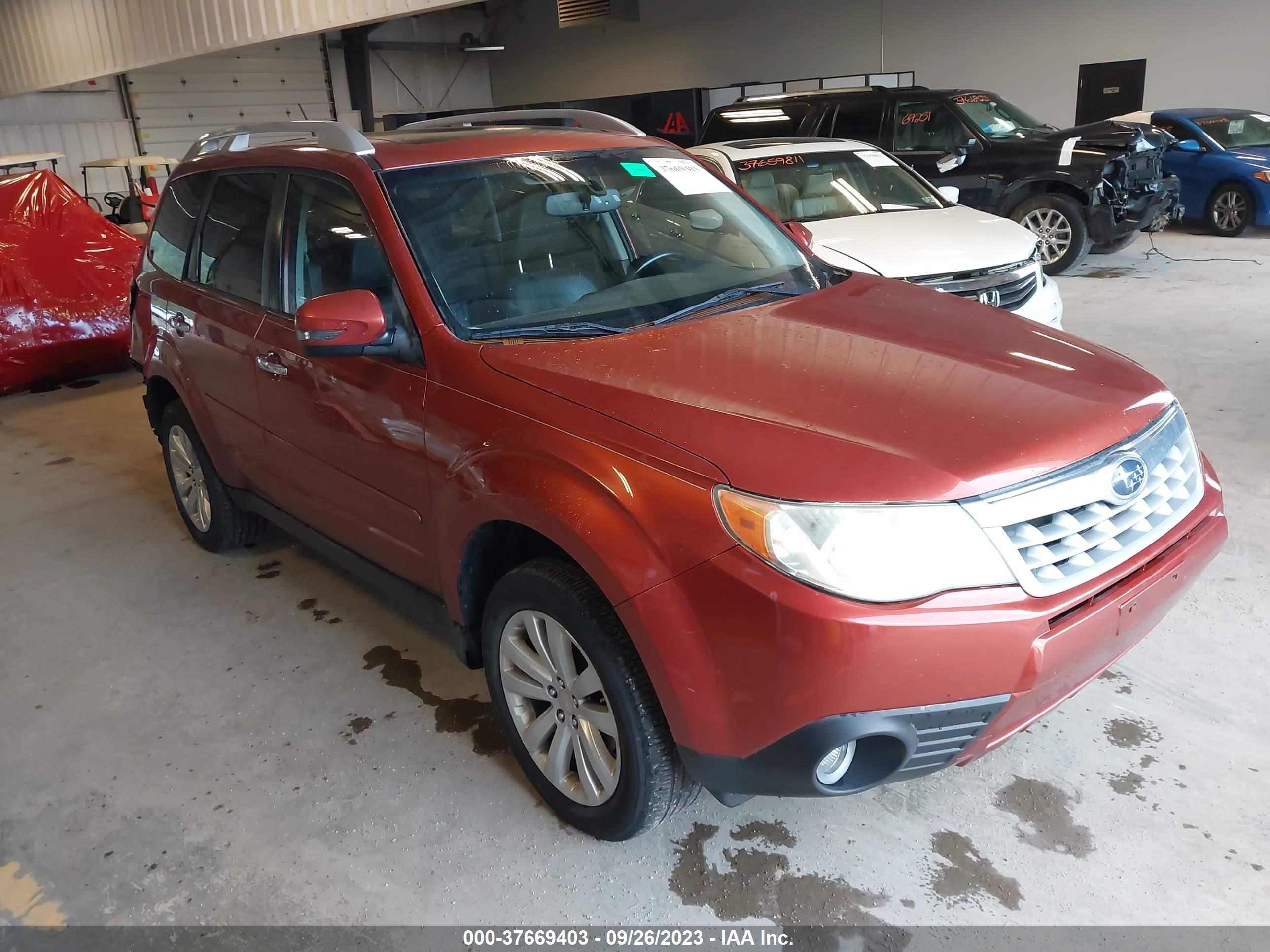 Photo 0 VIN: JF2SHBGC3BH703644 - SUBARU FORESTER 