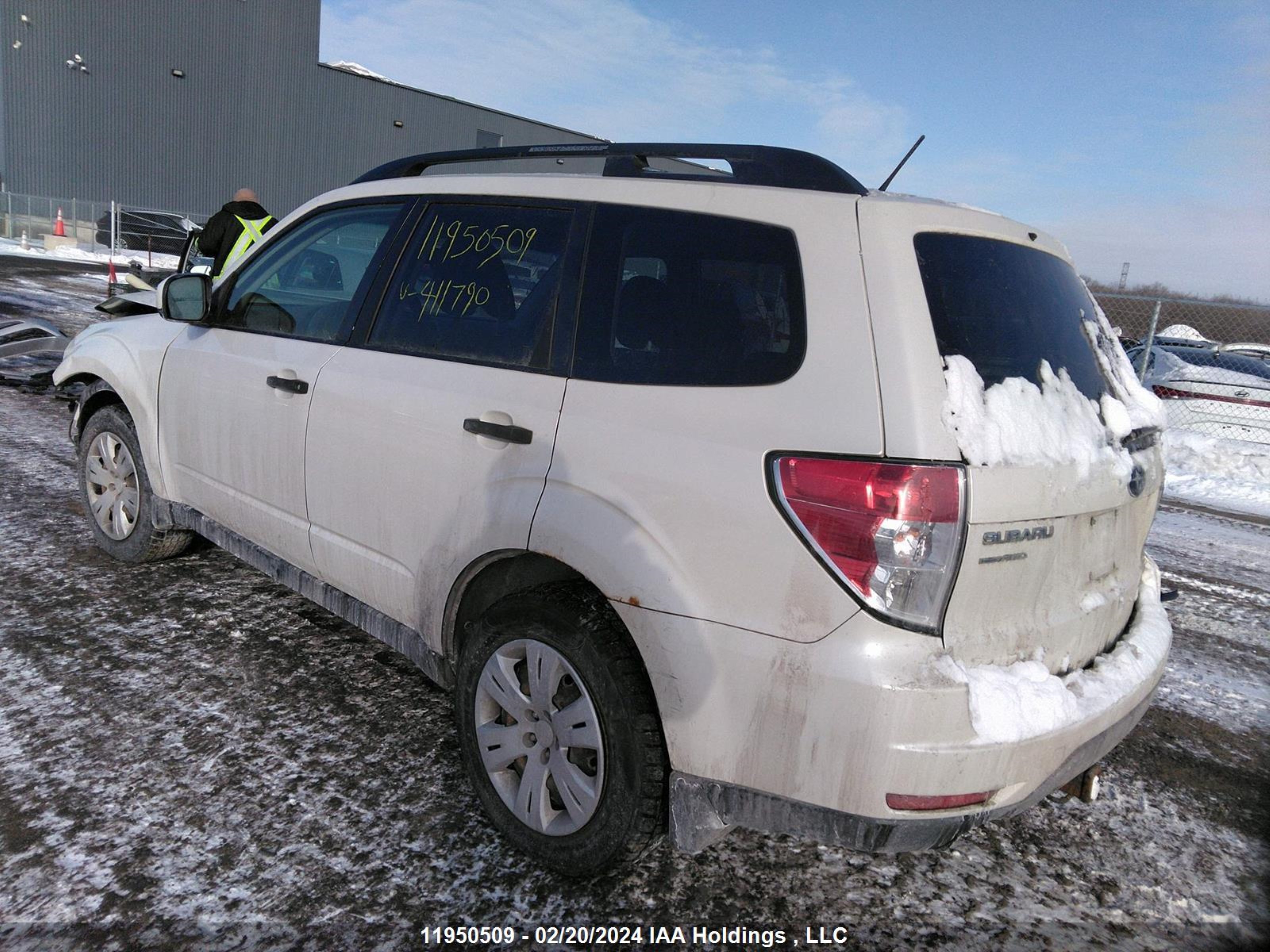 Photo 2 VIN: JF2SHCBC0DH411790 - SUBARU FORESTER 