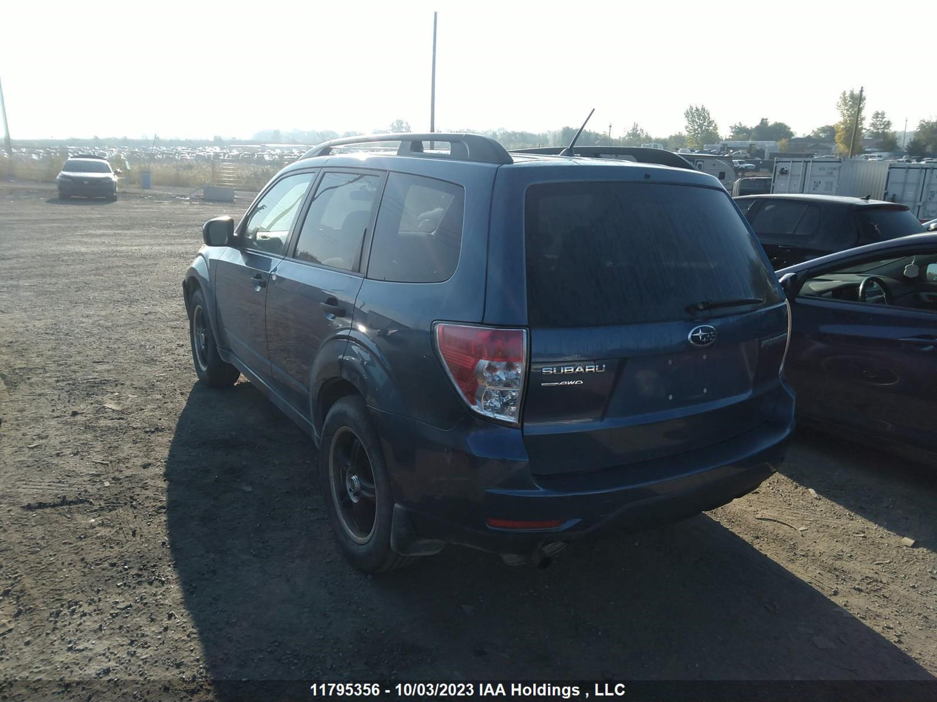 Photo 2 VIN: JF2SHCBC5BG766733 - SUBARU FORESTER 