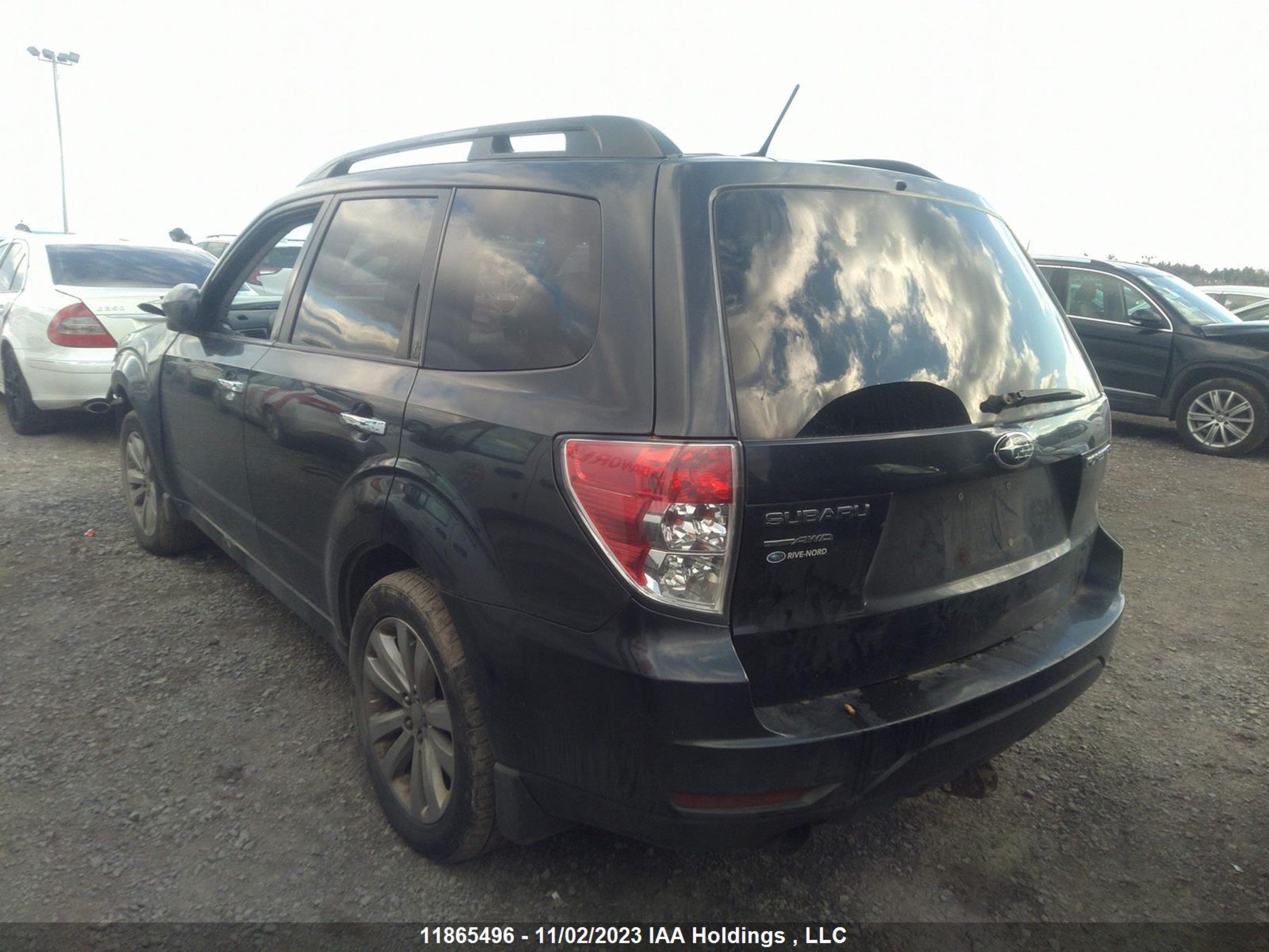 Photo 2 VIN: JF2SHCDC4BG722137 - SUBARU FORESTER 