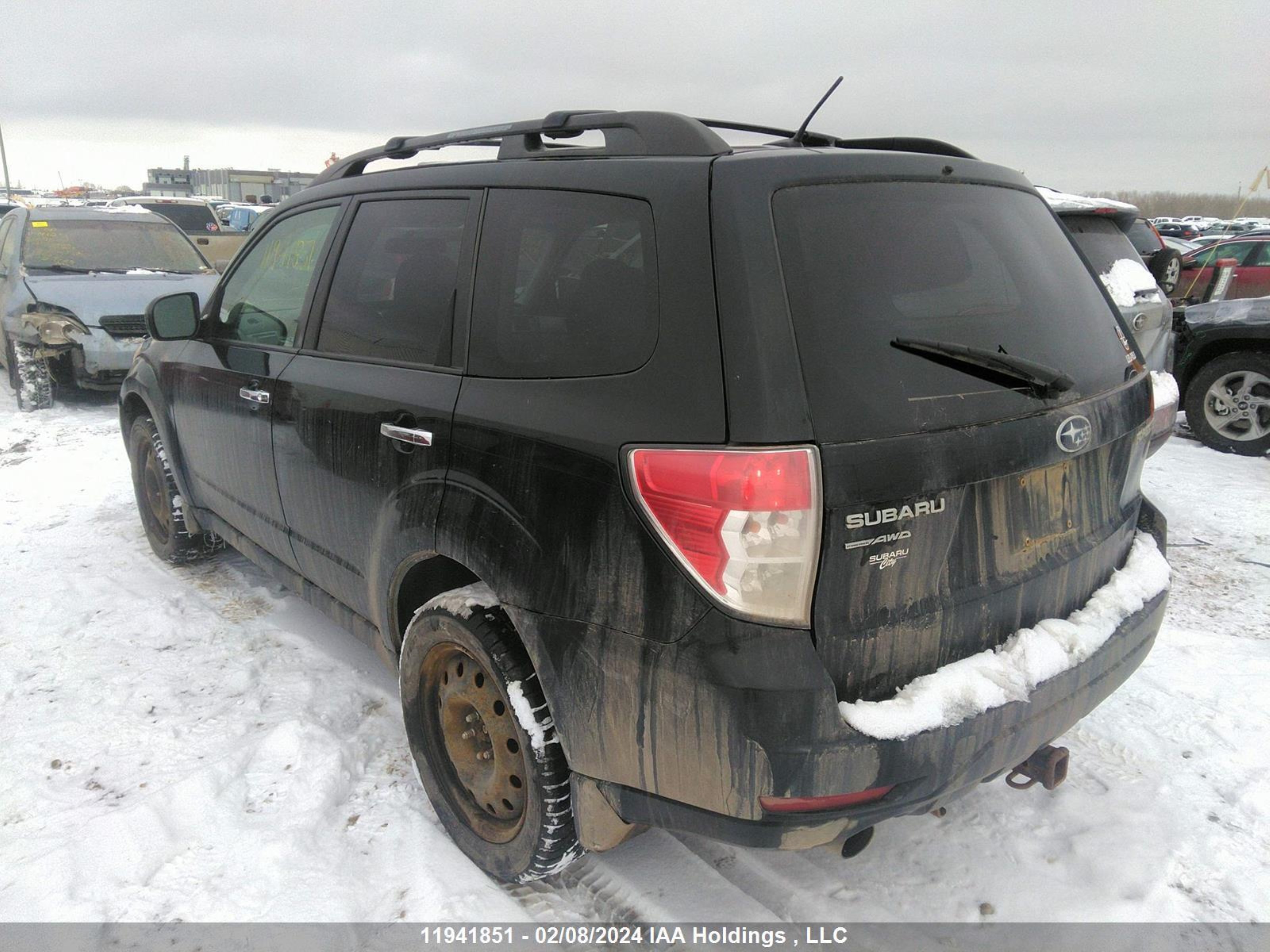 Photo 2 VIN: JF2SHCDC7BG781831 - SUBARU FORESTER 