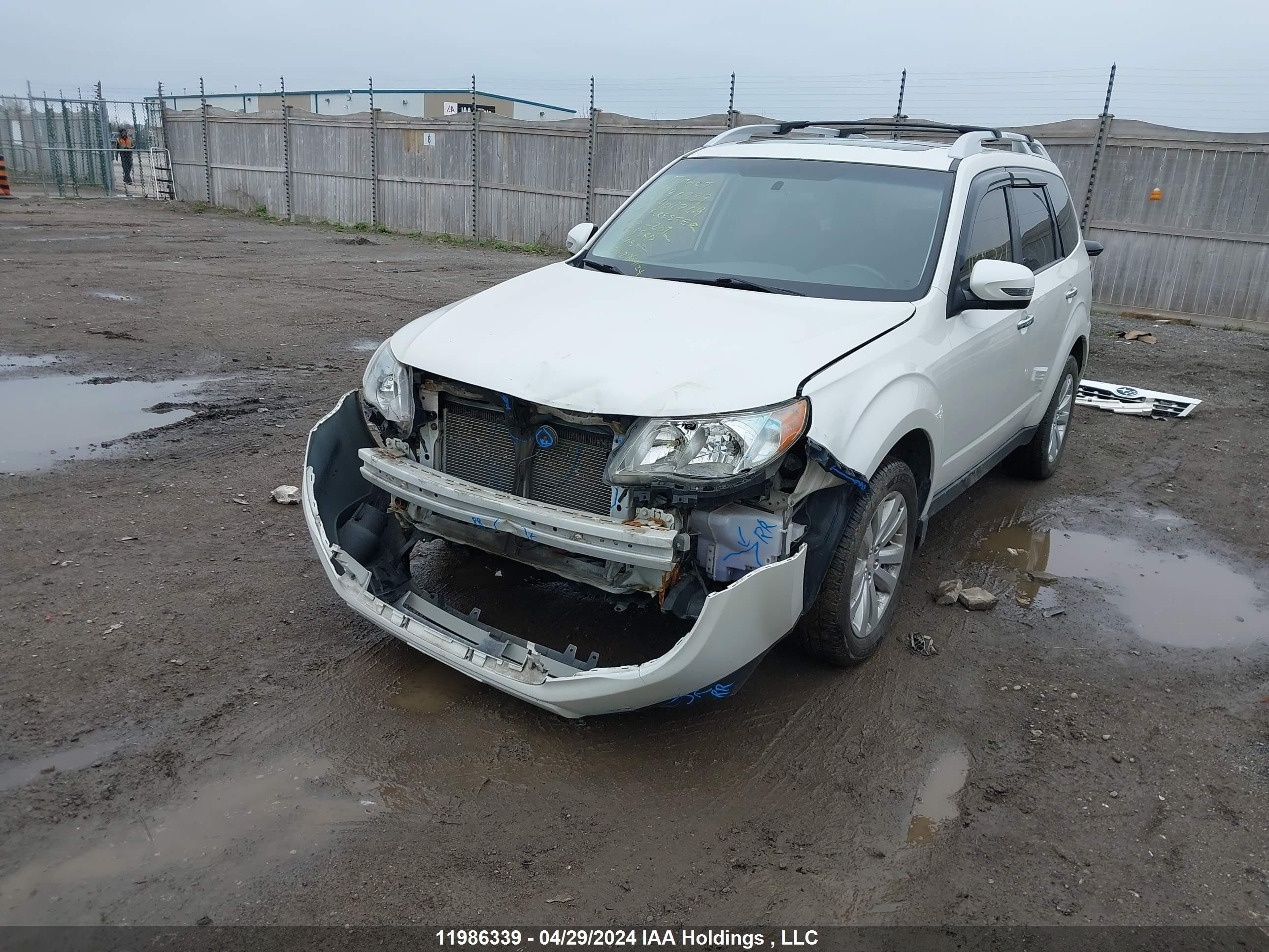 Photo 1 VIN: JF2SHCDC8CH407269 - SUBARU FORESTER 