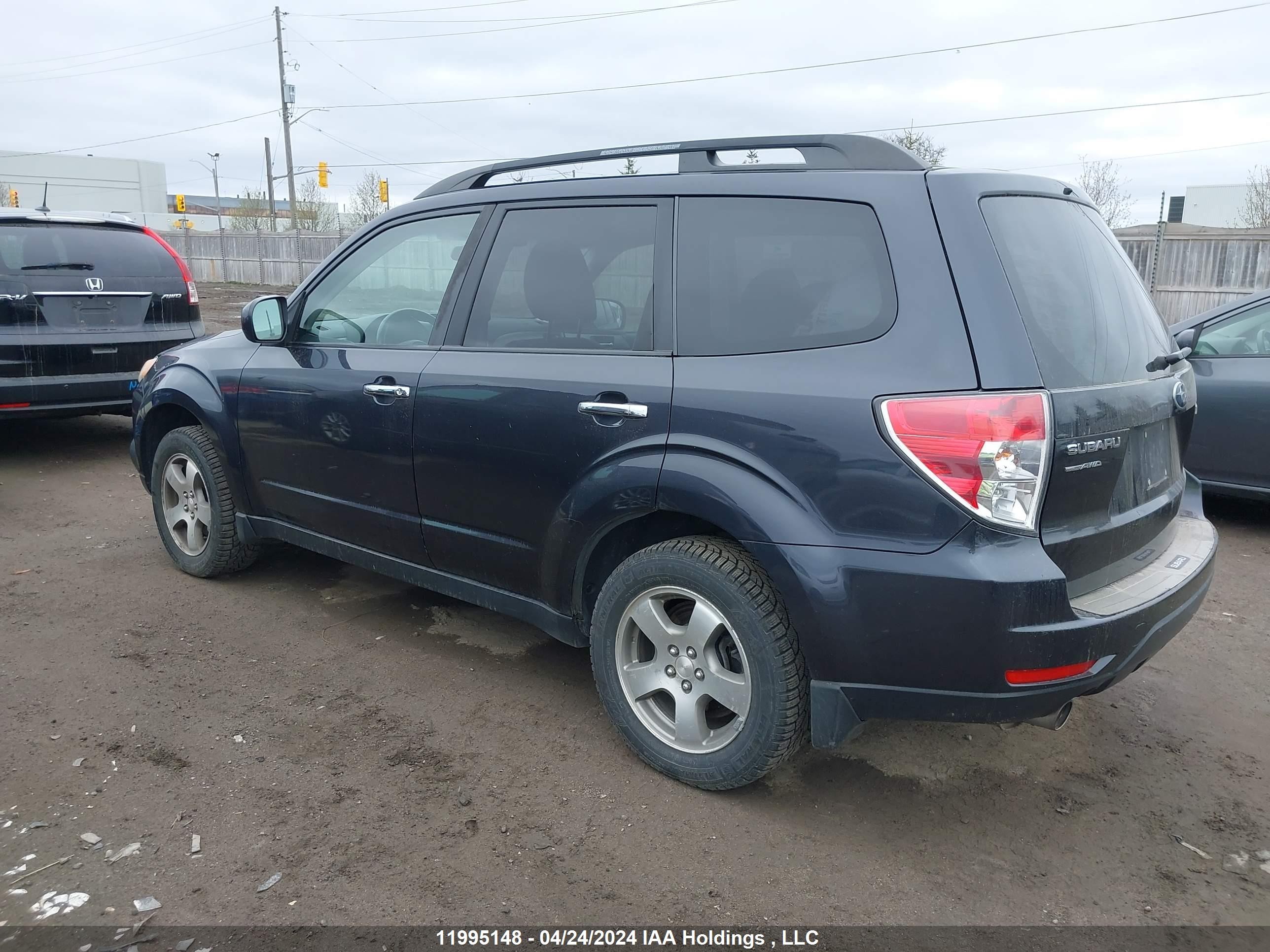 Photo 2 VIN: JF2SHCEC7BH756453 - SUBARU FORESTER 