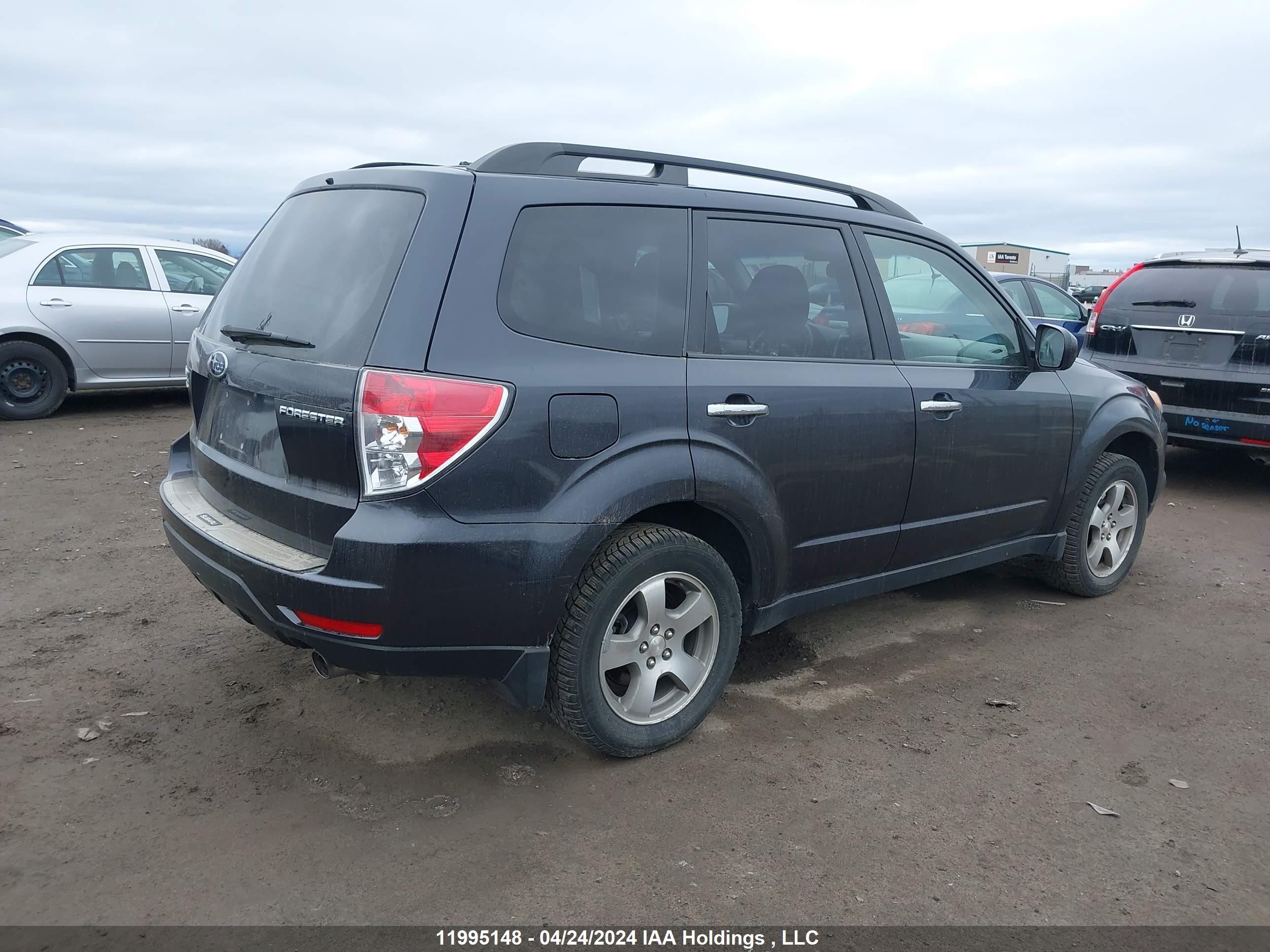 Photo 3 VIN: JF2SHCEC7BH756453 - SUBARU FORESTER 