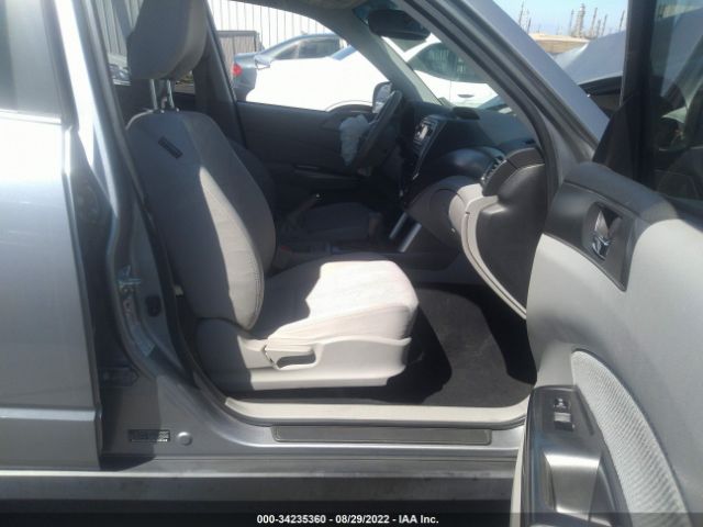 Photo 4 VIN: JF2SHGAC0BH736803 - SUBARU FORESTER 