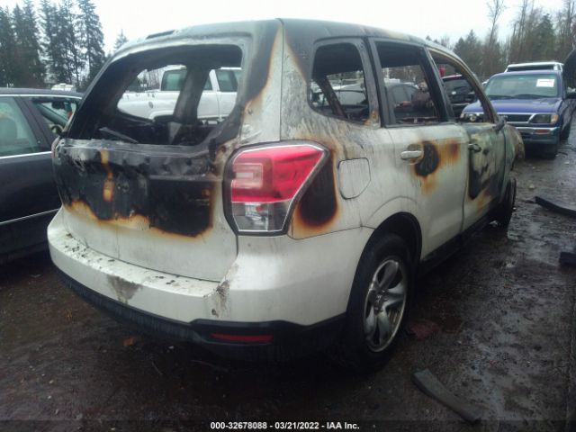 Photo 3 VIN: JF2SJAAC0HH572074 - SUBARU FORESTER 