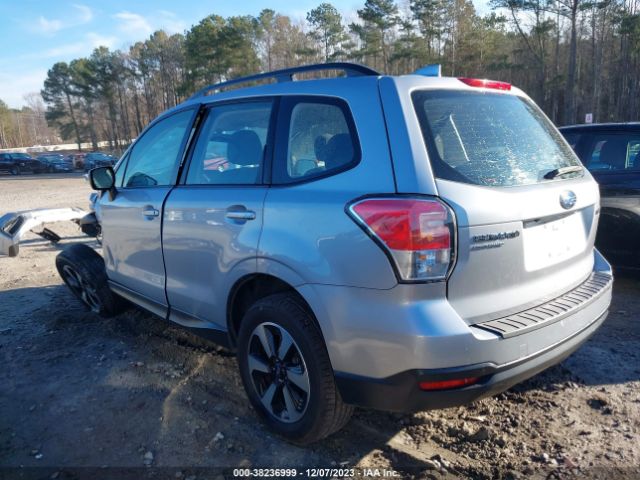 Photo 2 VIN: JF2SJABC0HH465587 - SUBARU FORESTER 