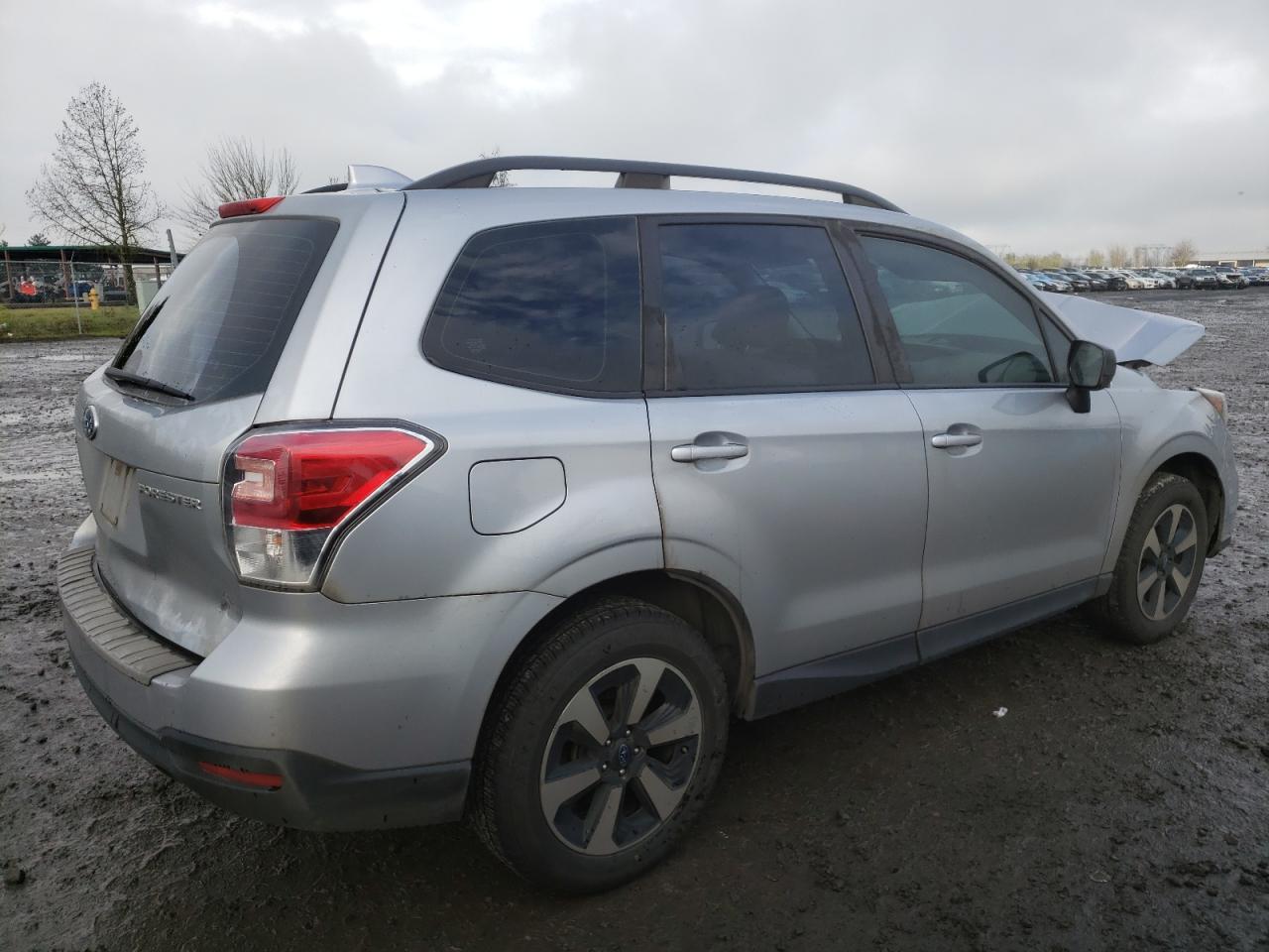 Photo 2 VIN: JF2SJABC1JH450778 - SUBARU FORESTER 