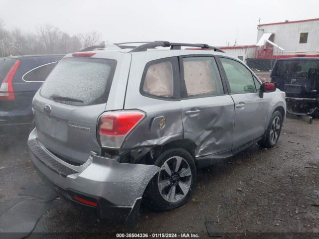 Photo 3 VIN: JF2SJABC1JH516844 - SUBARU FORESTER 