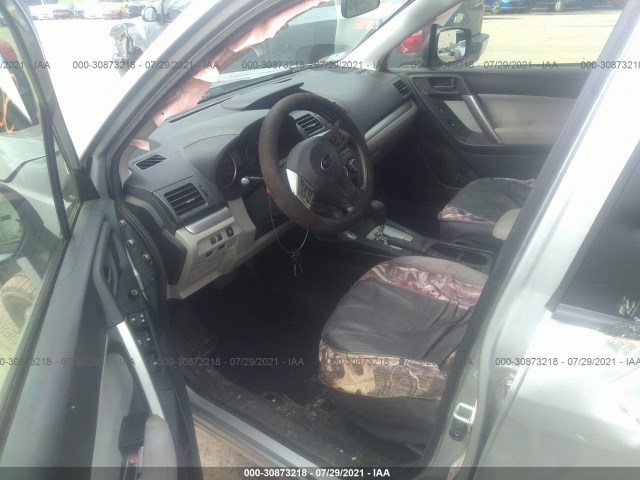 Photo 4 VIN: JF2SJABC2FH557216 - SUBARU FORESTER 