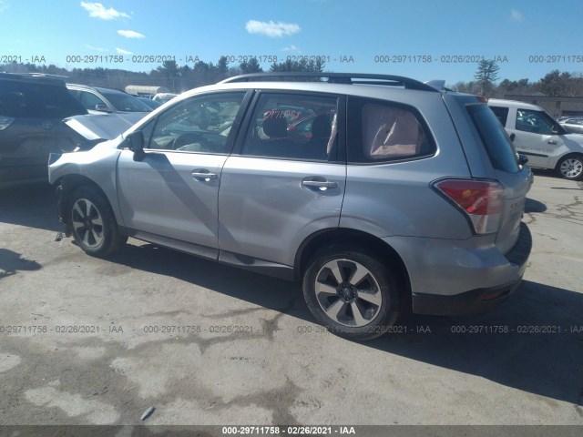 Photo 2 VIN: JF2SJABC2JH436243 - SUBARU FORESTER 