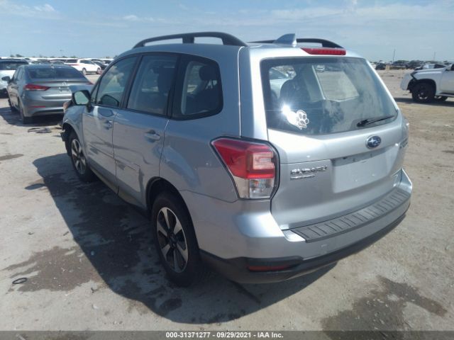 Photo 2 VIN: JF2SJABC3HH407442 - SUBARU FORESTER 