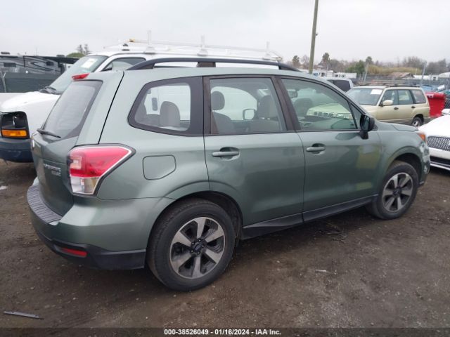 Photo 3 VIN: JF2SJABC3HH436049 - SUBARU FORESTER 