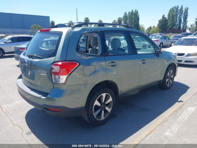 Photo 3 VIN: JF2SJABC3HH583584 - SUBARU FORESTER 