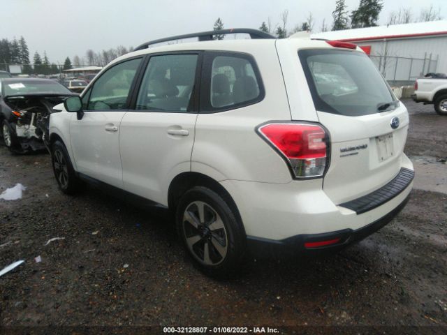 Photo 2 VIN: JF2SJABC3JH457814 - SUBARU FORESTER 