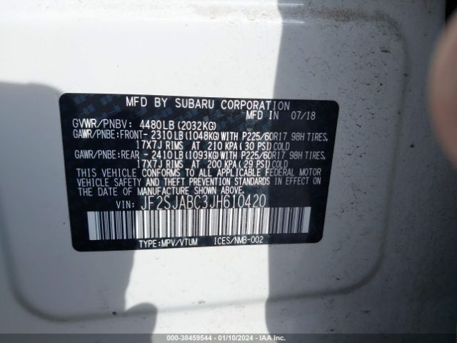 Photo 8 VIN: JF2SJABC3JH610420 - SUBARU FORESTER 