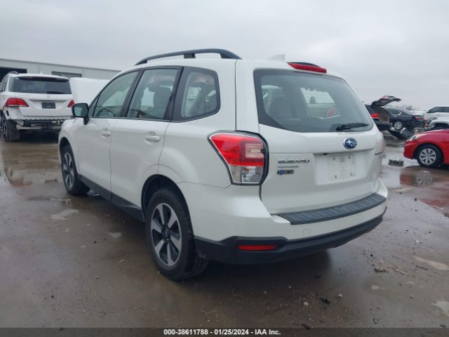 Photo 2 VIN: JF2SJABC5HH521748 - SUBARU FORESTER 