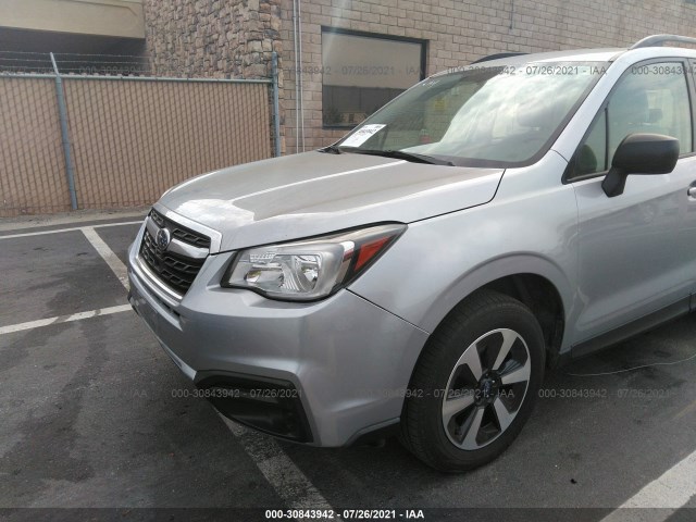 Photo 5 VIN: JF2SJABC5HH809446 - SUBARU FORESTER 