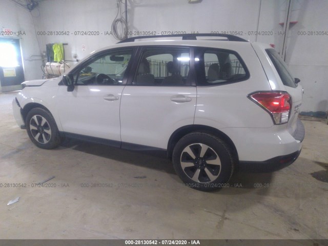 Photo 2 VIN: JF2SJABC5JH412048 - SUBARU FORESTER 