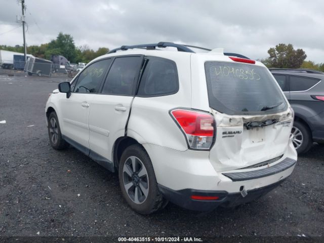 Photo 2 VIN: JF2SJABC6HH418418 - SUBARU FORESTER 