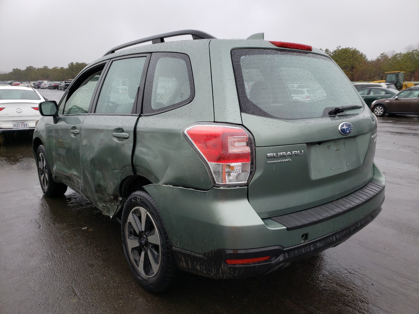 Photo 2 VIN: JF2SJABC6HH515361 - SUBARU FORESTER 