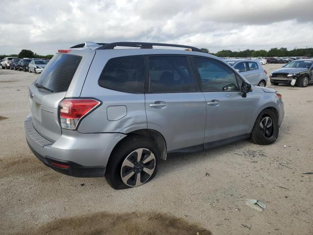 Photo 2 VIN: JF2SJABC6JH479869 - SUBARU FORESTER 2 