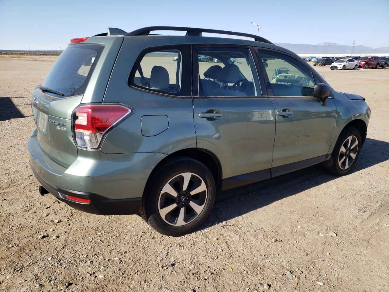 Photo 2 VIN: JF2SJABC7HH494830 - SUBARU FORESTER 