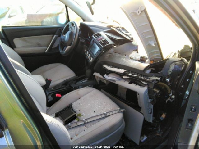 Photo 4 VIN: JF2SJABC9GH444557 - SUBARU FORESTER 