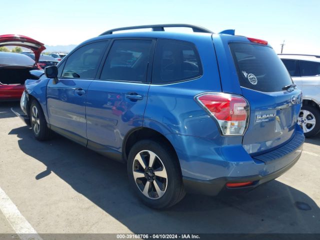 Photo 2 VIN: JF2SJABC9JH588813 - SUBARU FORESTER 