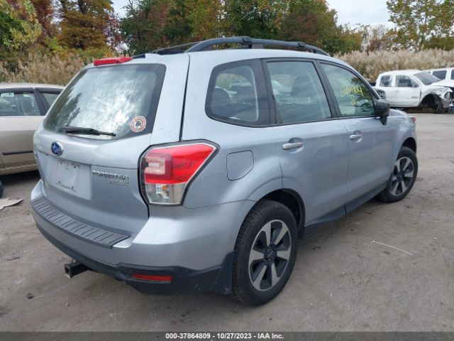 Photo 3 VIN: JF2SJABCXHH405283 - SUBARU FORESTER 