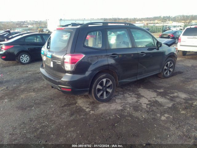 Photo 3 VIN: JF2SJABCXHH470005 - SUBARU FORESTER 