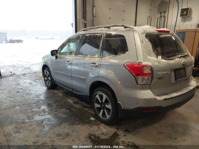 Photo 2 VIN: JF2SJABCXJH511495 - SUBARU FORESTER 